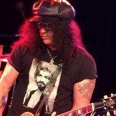 Slash solo 2013 1222_camp_freddy_roxy camp freddy (4)